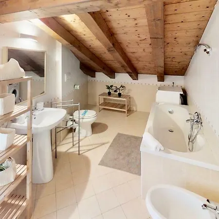 Triestevillas Duplex Attic In The Heart Of The Historical Center