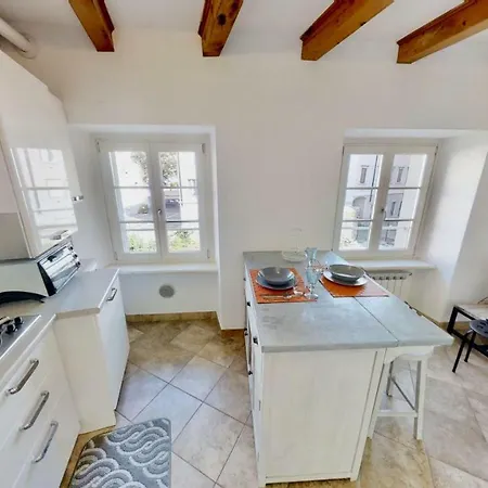Triestevillas Duplex Attic In The Heart Of The Historical Center * 的里雅斯特